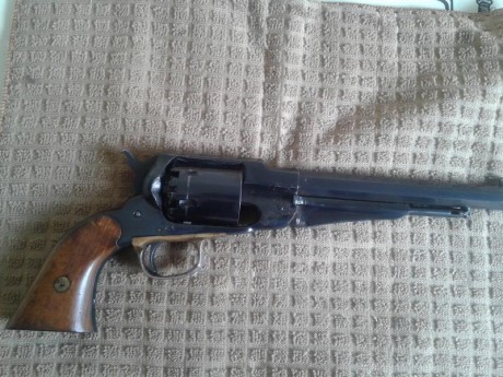 Vendo este revolver Santa Barbara, calibre 44 , ideal para la modalidad de Mariette por su precisión.
El 01