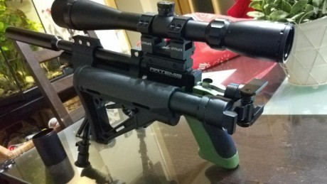 Aquí dejo unas fotos de como se ha quedado la pistola .
Espero os guste 00