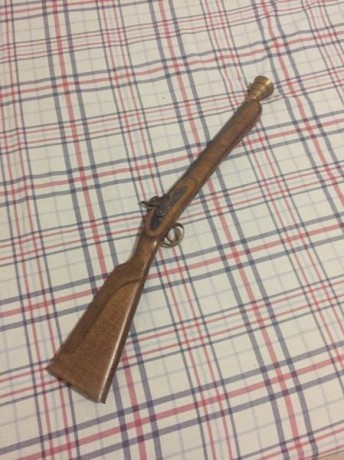 Vendo trabuco marca Ardesa cal 54. Está en perfecto estado. 250 euros con su funda. 02