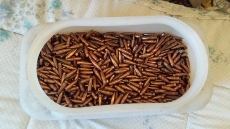 Vendo vainas y puntas de los siguientes calibres:


-150 vainas de 7,63 mauser para pistola mauser 96 01