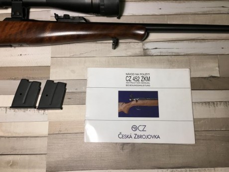 Hola, vendo esta preciosa carabina CZ 452 calibre 22 magnum. Está impoluta se vende con visor 8x32 aumentos 00