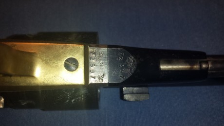 Hola compañeros, como en estos temas soy novato y falto de informacion, mi pregunta sobre este revolver 10