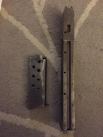 Vendo el siguiente material, portes a cargo del comprador.

Cargadores colección  sten vendido, ump7 20 32