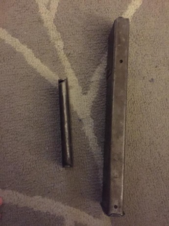 Vendo el siguiente material, portes a cargo del comprador.

Cargadores colección  sten vendido, ump7 20 31