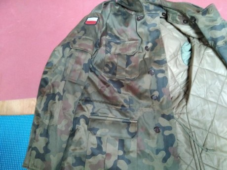 Hola, vendo este chaqueton del ejercito polaco nuevo,el camuflage que usan actualmente las fuezas armadas 12