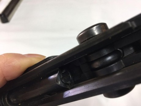 Cambio pistola luger suiza del modelo 1929 con todos los numeros coincidentes menos el del cargador guiada 40