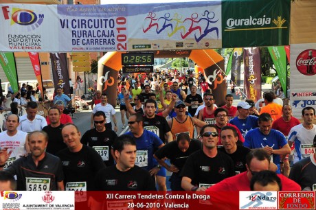  Ya que diversos foreros me han solicitado reabrir aquel viejo y exitoso hilo "Vernos las caras", 170