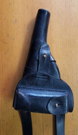 Un amigo me ha pedido que ponga a la venta la siguiente arma:

Se vende esta joya en estado impoluto de 20