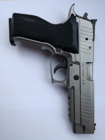  VENDIDA   Se vende Sig Sauer P226 X-Five allround comprada hace 2 años ( solo usada 1 año ) con 4.000 01