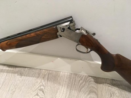 Vendo SUPERPUESTA BROWNING 525 CAL. 20 HUNTER PRESTIGE en perfecto estado. 
Escopeta superpuesta de Choques 01
