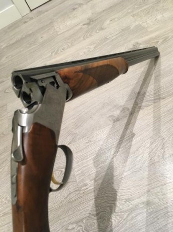 Vendo SUPERPUESTA BROWNING 525 CAL. 20 HUNTER PRESTIGE en perfecto estado. 
Escopeta superpuesta de Choques 00