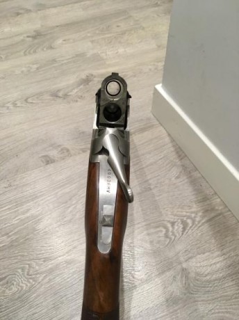 Vendo SUPERPUESTA BROWNING 525 CAL. 20 HUNTER PRESTIGE en perfecto estado. 
Escopeta superpuesta de Choques 11