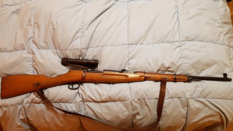 El Mosin-Nagant ..
es un rifle militar accionado por cerrojo, con cargador de cinco proyectiles, que 10