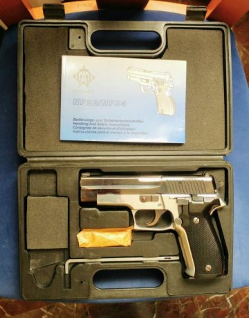 Se vende Norinco NP22, copia de Sig Sauer 226, 9mm parabellum. Guiada en F

Características del arma en 00