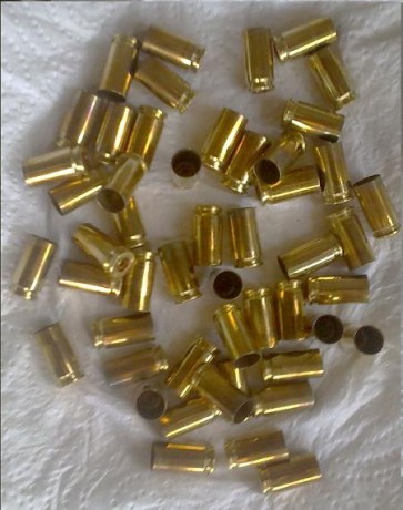 Hola recargadores.

Ya hacia tiempo que queria probar un limpiavinas por ultrasonidos, ya que con el bibrador 50