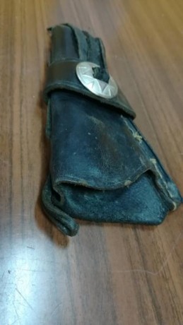 Hola compañeros, pongo a la venta una turquesa de 2 cavidades, una bola y la la otra ojival, no entiendo 52