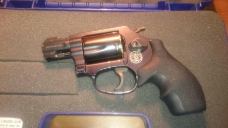Vendo smith wesson,  modelo MP 360, ideal para porte oculto dada su ligereza y tamaño. Tiene alguna marca 00