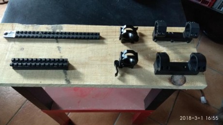 Hola Lote de accesorios.
- dos monturas monopiezas de 30mm. 15€ cada una.
- dos anillas de 25mm con cogida 00