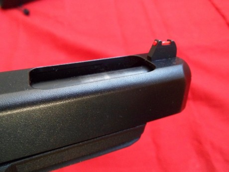 Buenas al foro, lo dicho vendo Glock 34, como todas las 34 9 para.
Alza y punto de mira LPA.
Muy pocos 02