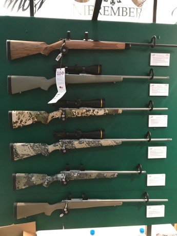 Una armeria de Madrid es el distribuidor de Kimber en España. 

https://www.kimberamerica.com/rifles

Ahora 140