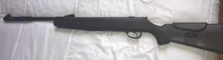 Por ir quitando carabinas que no uso vendo lo siguiente:
- cometa fenix 400 5,5 150€ 
-gamo cfx 4,5 180€
-hatsan 21