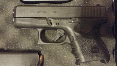 Se pone a la venta glock 26 en estado impecable, puede tener un máximo de 300 tiros. Se vende por acumular 01