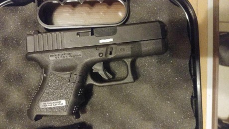 Se pone a la venta glock 26 en estado impecable, puede tener un máximo de 300 tiros. Se vende por acumular 00