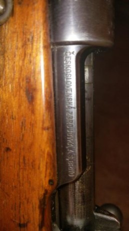 Vendo VZ-24 de calibre 7x57 Mauser que perteneció al Ejercito Uruguayo fabricado por Brno. Esta en perfectas 01