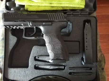 Se vende Hk P30 con soporte para punto rojo pero se vende sin él visor,único dueño,su precio seria de 11