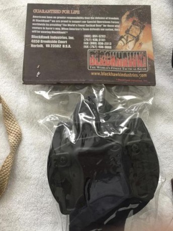 Vendo en lote o por separado a elegir, diferentes fundas para arma corta que tengo desde hace tiempo sin 20