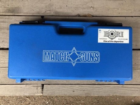 VENDIDA ,  Match Guns calibre 22. Una auténtica máquina de competir. Completa con su estuche y herramientas 02