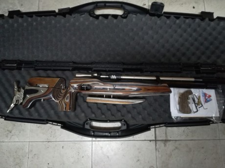 Vendo carabina ftp 900 nueva sin estrenar, no se ha cargado nunca todavia, esta en la caja tal cual vino, 31