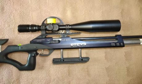Se vende Steyr HP del 4,5 con cañón de HW100 y stryper, lleva seta carrillera y cantonera regulables, 11