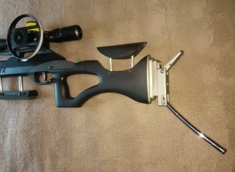 Se vende Steyr HP del 4,5 con cañón de HW100 y stryper, lleva seta carrillera y cantonera regulables, 10
