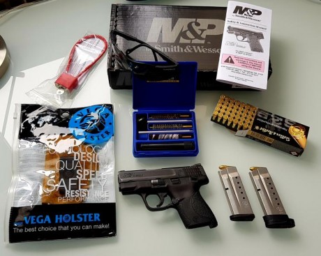 VENDIDA a 13 de marzo!!!  :saluting-soldier: 


Hola. Vendo Pistola Smith & Wesson Mp9 Shield de 9mm 140