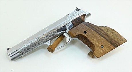 Estoy interesado en comprar una sig hammerli p 240 38wc y carro 22 pero no veo ninguna referencia de ella 52