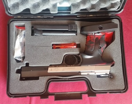 Hola a todos,
pongo a la venta mi Hammerli Xesse Sport.
Está en perfecto estado. He sido el único dueño. 00