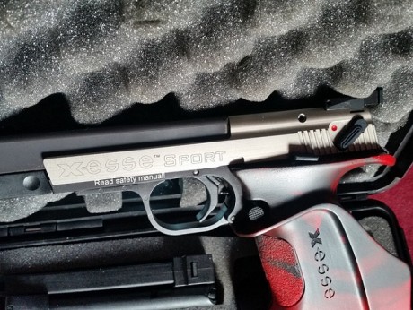 Hola a todos,
pongo a la venta mi Hammerli Xesse Sport.
Está en perfecto estado. He sido el único dueño. 12