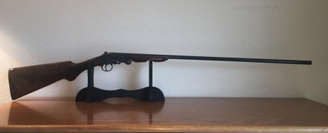Vendo escopeta C N de un cañón calibre pequeño en muy buen estado y a muy buen precio. Menos que una escopetilla 02