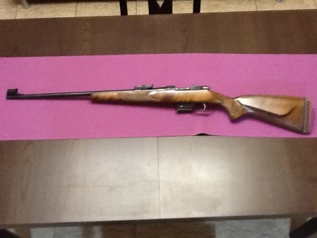 Hola. En venta por no utilizar magnífico rifle en calibre 222 Rem, utilizado para competición en miras 02