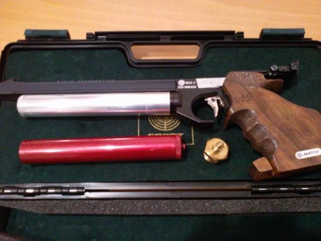 Vendo pistola Steyr Lp1 impecable.
Cacha Morini sin retocar en talla M.
Juntas recién cambiadas.
Maletín 71