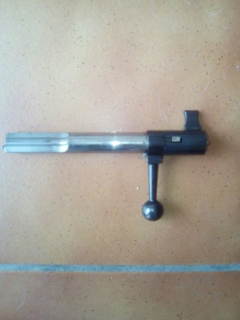 Vendo  Carabina Anschutz 1408 CAL 22  en perfectas condiciones de tiro, con una precisión de lujo y con 01