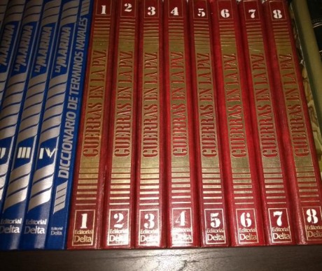 Voy a empezar a vender parte de la biblioteca porque ya no entran más. Este primer lote de 24 libros muchos 21