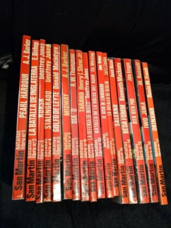 Voy a empezar a vender parte de la biblioteca porque ya no entran más. Este primer lote de 24 libros muchos 40