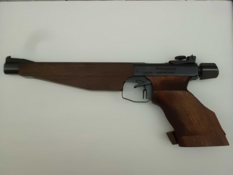 Drulov 90 calibre 22 lr. para modalidad de pistola libre. Cacha anatómica y regulable. Muy cuidada y con 01