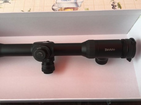 https://it.hawkeoptics.com/sidewinder-ed-10-50x60-tmx.html


Sistema óptico de alta precisión para larga 20