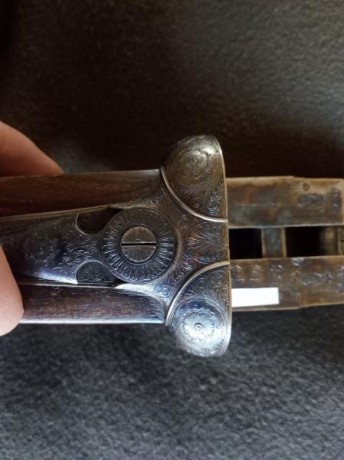 Vendo escopeta paralela marca Ignacio Ugartechea.

Escopeta de muy alta gama.
Cañones demiblok de acero 12