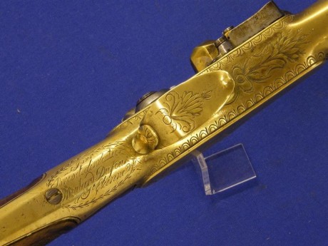 Voy a colocar unas fotos de un arma larga alemana de llave de mecha del siglo XVI. 50