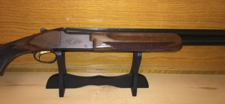 Vendo escopeta plato MIROKU 73, 50 de cañón 1 y 2 estrellas , culata montecarlo, banda ancha, doble punto 00