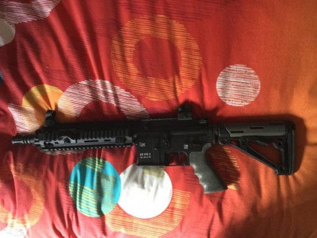 ...pues eso que pongo a la venta carabina del .22 
Es una HK 416 de umarex. Cañon corto con apenas 50 12